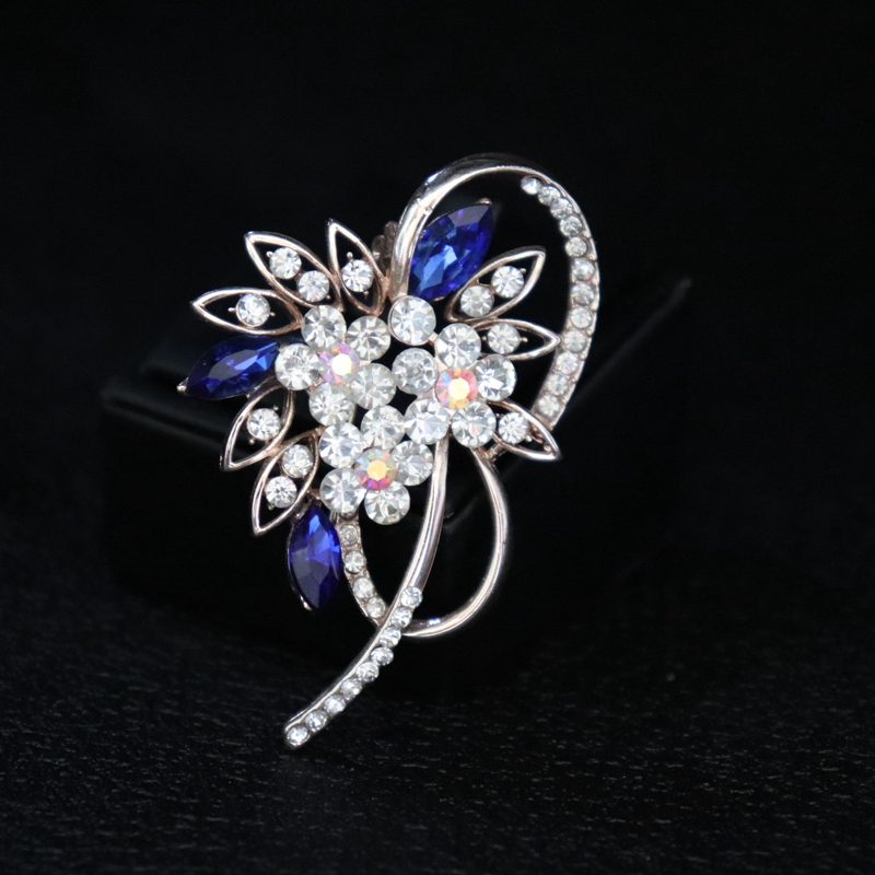 Trâm cài pin trâm Hàn Quốc bầu không khí sang trọng phụ kiện áo khoác nữ khí chất cardigan trang trí chống ánh sáng hoang dã phụ kiện áo vest
