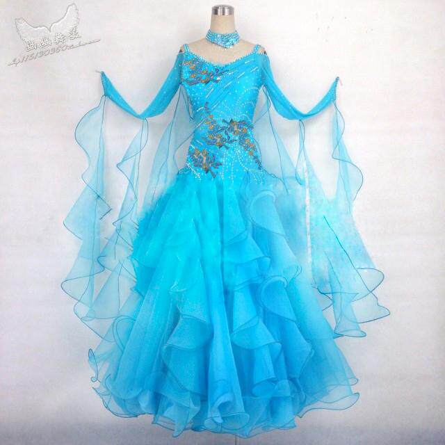 The new modern dance dress ballroom dance big pendulum dress waltz tango national standard dance competition big swing costume