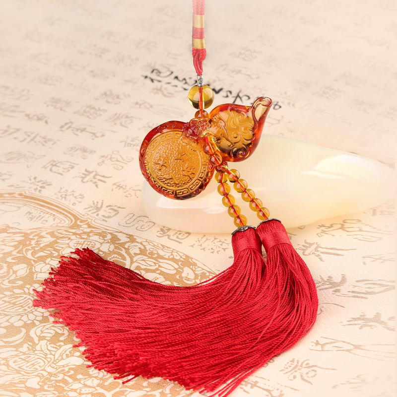 Yi Mingju Glass Pixiu car pendant Car rearview mirror pendant pendant Ping An mascot male and female models