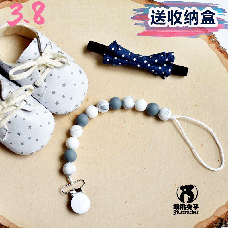 18 years of European customer orders export food grade silicone pacifier tooth retainer anti-drop chain Prince Princess series