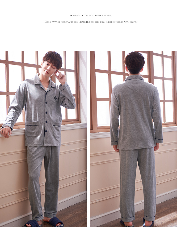 Bộ đồ ngủ nam mùa thu dài tay cotton cardigan lỏng XL mùa xuân và mùa thu và mùa đông mẫu mỏng phần cotton phục vụ nhà - Cha mẹ và con đồ ngủ nữ