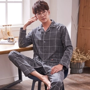 Bộ đồ ngủ cho nam dài tay Cotton mùa xuân và mùa thu Áo cardigan mỏng Phần cotton trung niên Bố rộng kích thước lớn Dịch vụ gia đình - Cha mẹ và con