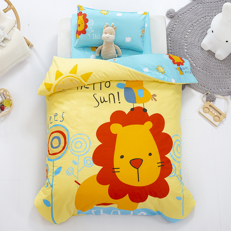 Pure all-cotton cartoon children's kindergarten printed three sets of quilts baby entrance to the garden nap bedding with core six pieces