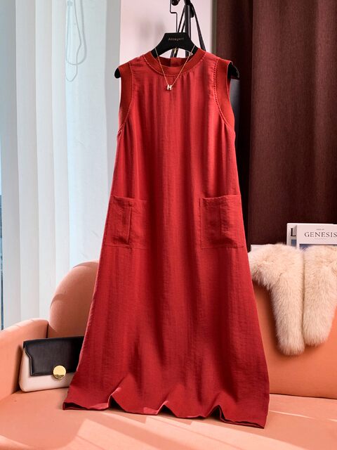 French-Style Sleeveless Long Dress for Women, 2024 Summer New Style, High-End Little Black Dress, Loose and Slimming Dress