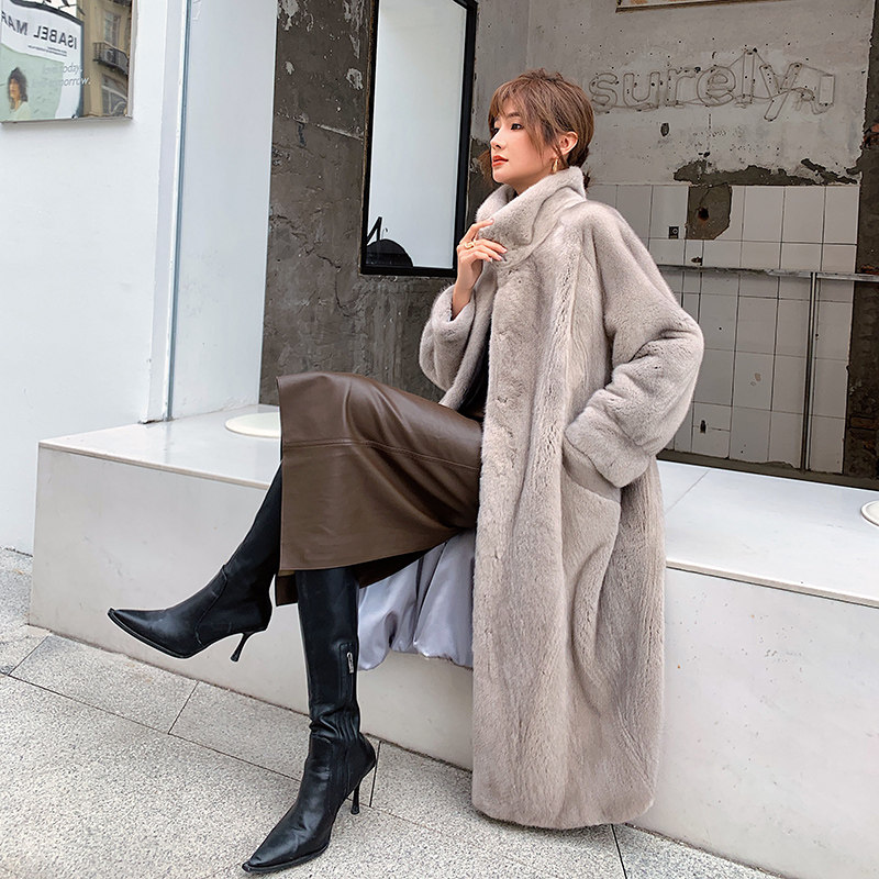 2021 new imported Velvet Mink Fur Coat Lady Long Version of the whole mink Ocean Turrets Fur Fur Straw Jacket