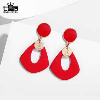 Korean temperament geometric earrings 2020 New Tide personality exaggerated female fashion ear jewelry New Year red ear ornaments