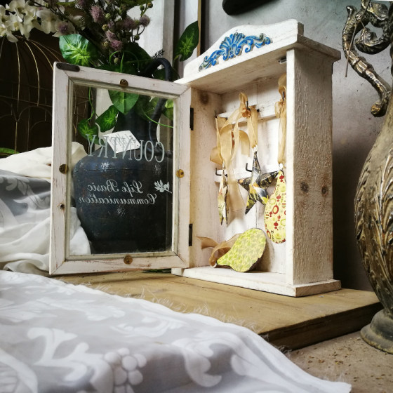 法式乡村实木首饰盒 墙上小饰品装饰盒挂件 复古风钥匙收纳盒壁挂