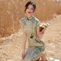 Young cheongsam 2021 new mother Daily silk Mulberry Silk high-end temperament elegant long Chinese style