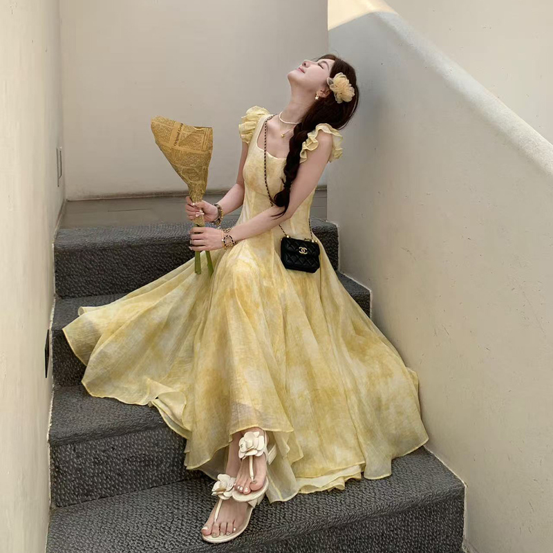 Dbydoi Long Yellow Seaside Resort Style Dress Long Skirt 2025 New Slimming Dress Women's Summer Flutter Sleeves
