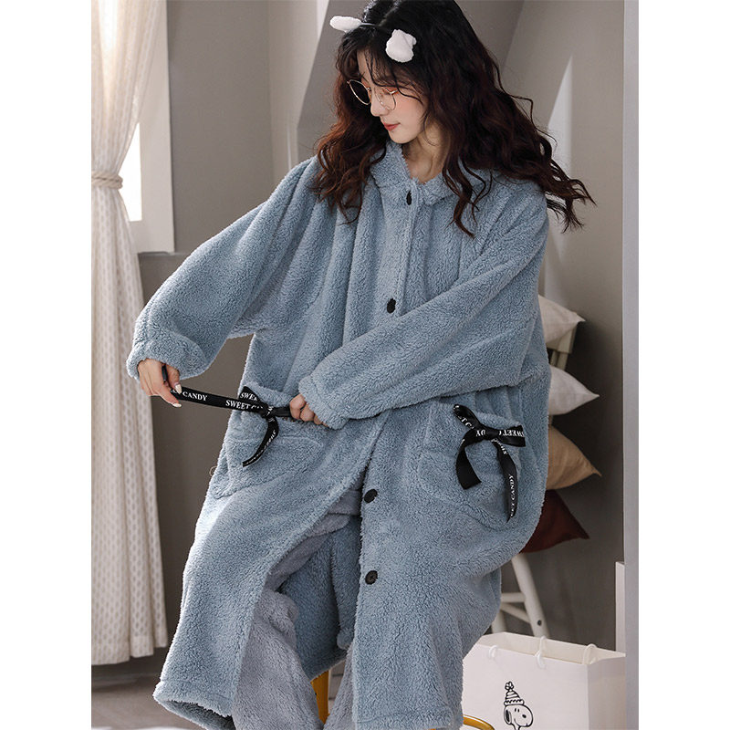 Sleeping Burqa Woman Winter Thickened Coral Suede Pajamas Sweet And Cute Bathrobe Long Version Flannel Spring Autumn And Winter Style Home Clothing