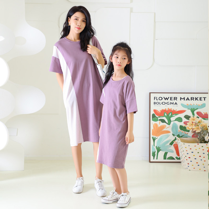 2022 summer wear new Korean version of foreign pure cotton high-end purple loose parent-child wear Mother and daughter T-shirt dress tide