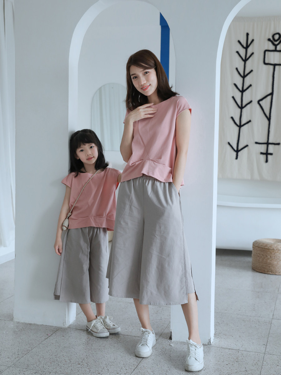 2021 summer new original casual parent-child outfit Western school mother-daughter outfit pure cotton short-sleeved T linen wide pants suit