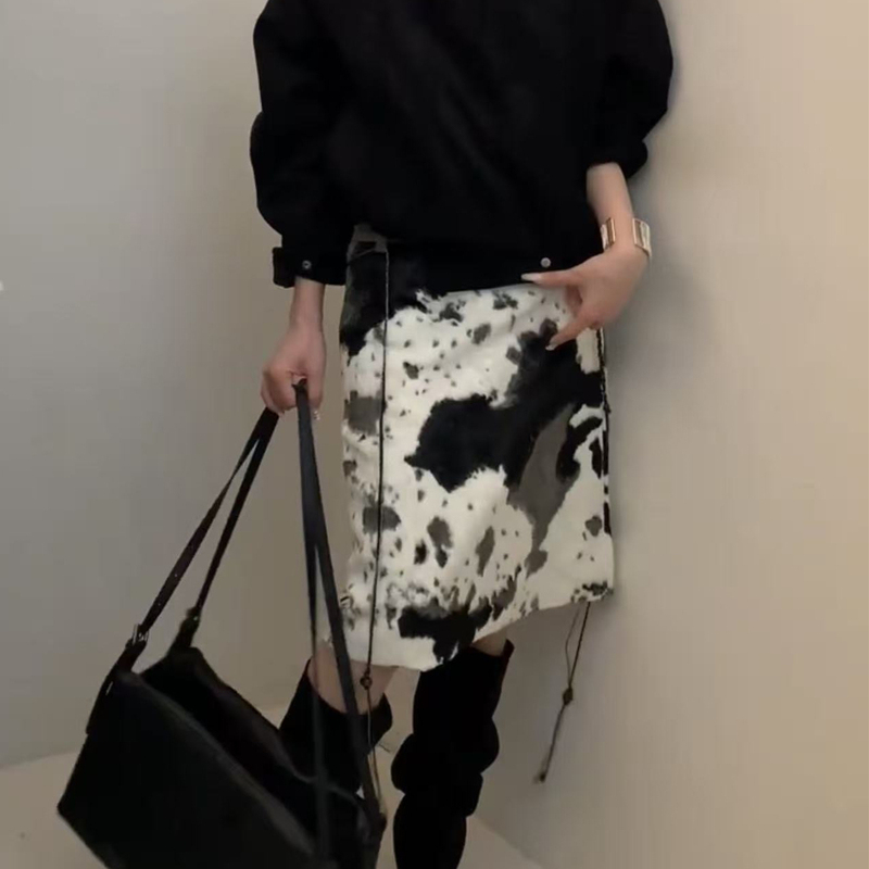 I77Ume/Fluffy Cow Skirt Cow Print Fashionable Eco-Friendly Fur Skirt Comes with Waist Cord