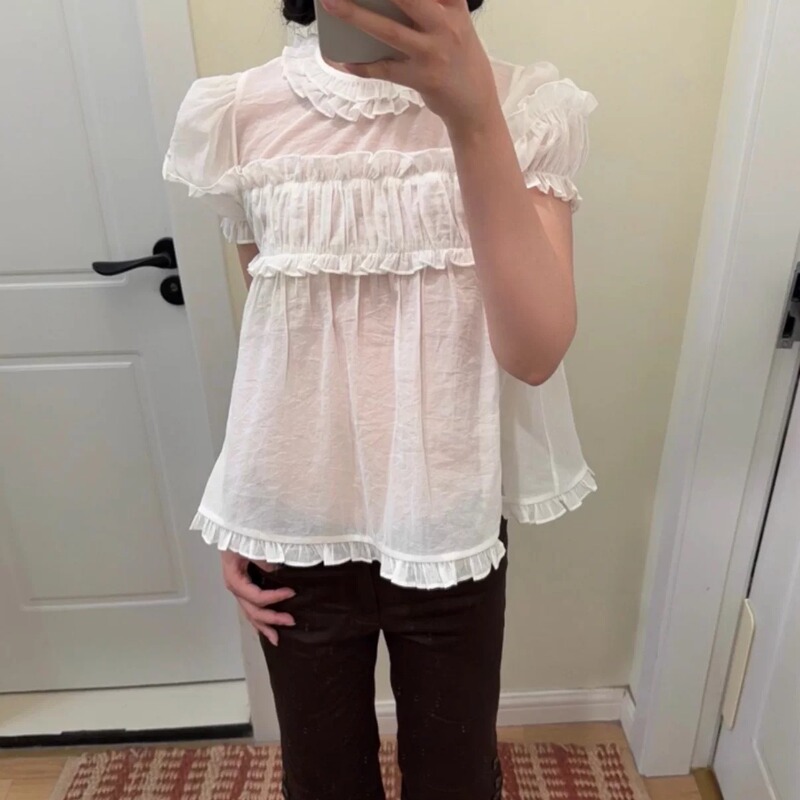 I77Ume/26 Summer "Bubble Phantom" White Semi-Transparent Lightweight Pleated Top with Bow at the Back for Women I77Ume/26 Summer "Bubble Phantom" White Semi-Transparent Lightweight Pleated Top with Bow at the Back for Women