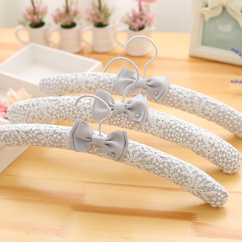 European clothes hanger Household wedding cloth hanger Clothing store non-slip non-trace sponge lace clothes rack hanger