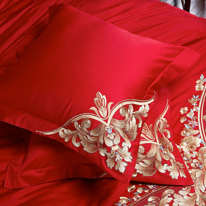 Wedding Cushions Large Red Pure Cotton Embroidered Bed With Pillow Wedding Celebration New House Festive pure cotton 60 * 60 leaning against a pair of pillows