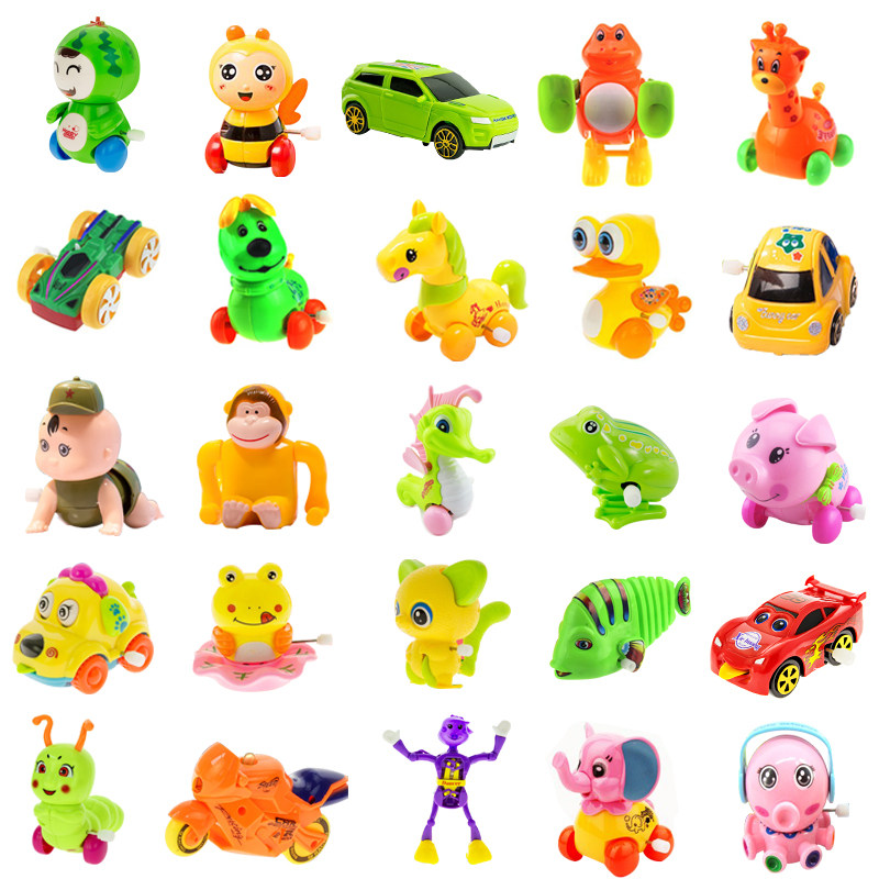 Clockwork toys wholesale creative automatic turning cartoon winding clockwork car Yiwu small toy stall goods free mail