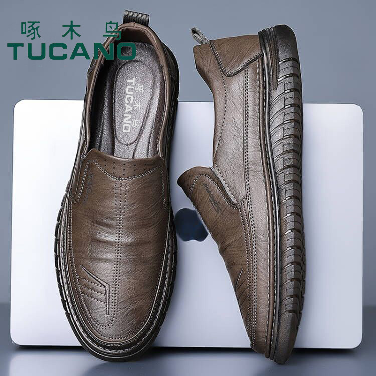 ウッドペッカーメンズシューズ2024秋冬通気性本革ソフトソールビジネススリッポンシューズ牛革ソールダッドレザーシューズ