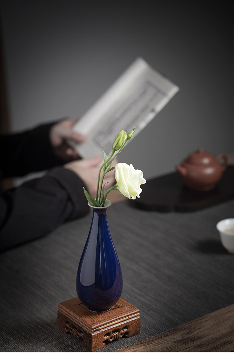 New Chinese style hand - made ceramic flower tea flower cut jewelry blue and white porcelain bottle household furnishing articles hydroponic flowers