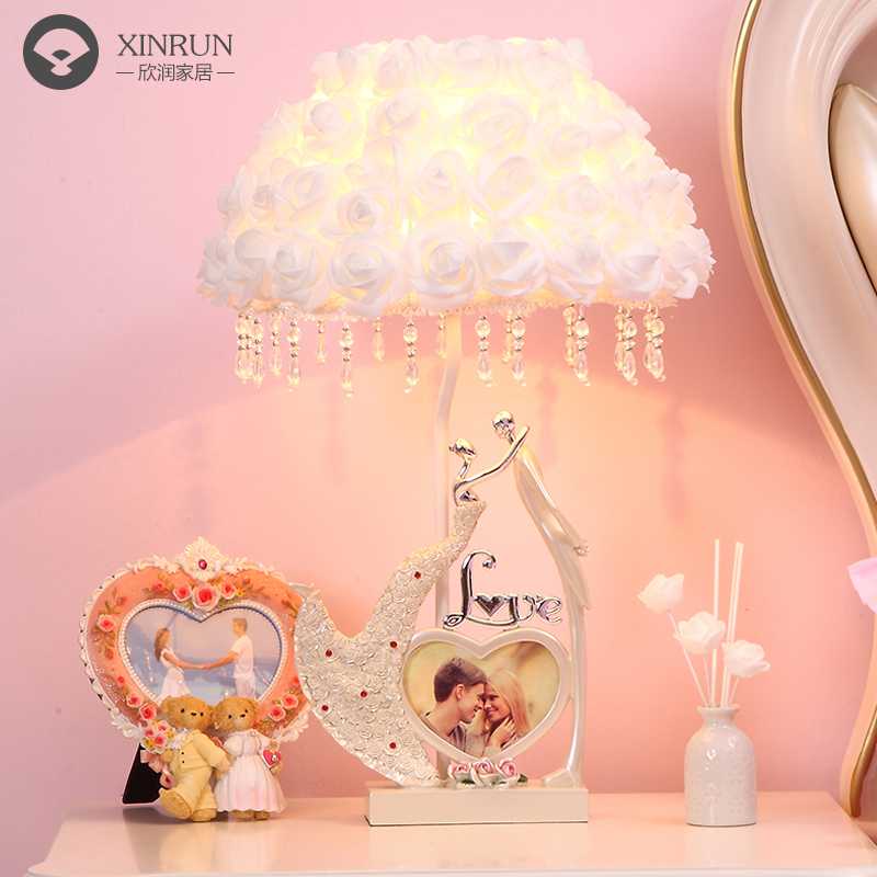 Anniversary personality creative wedding gift Romantic wedding gift Practical home decoration table lamp ornaments send girlfriends
