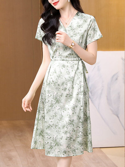 Шелковое платье из тутового шелка, крупный бренд из Ханчжоу, новинка 2025 года, элегантное платье средней длины с V-образным вырезом для мам, омолаживающее и стройнящее