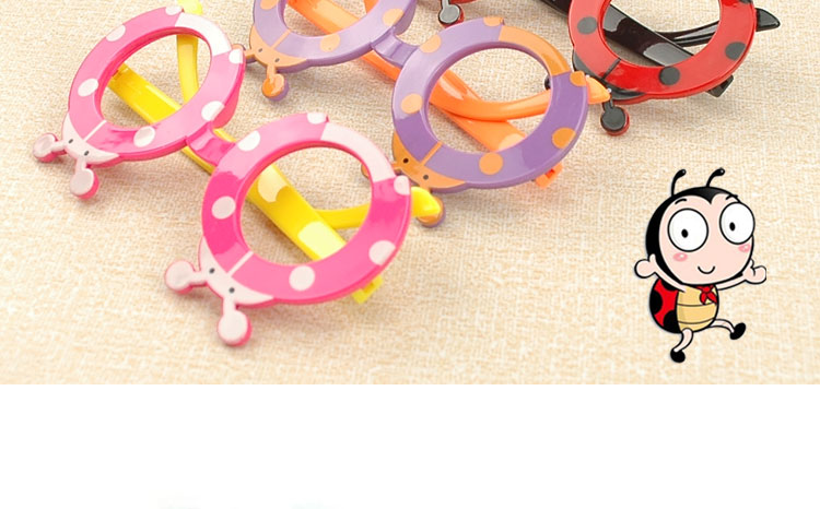 2018 thủy triều trẻ em hoạt hình kính gọng không có ống kính bọ rùa khung bé trai và bé gái dễ thương phiên bản Hàn Quốc của khung mắt kính gucci