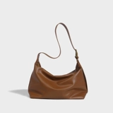 Вместительная и большая демисезонная ретро кожаная сумка на одно плечо, из натуральной кожи