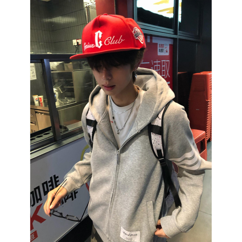 American High Street Style Gray Hooded Cardigan Sweatshirt for Men and Women 2026 New Autumn Loose Casual Versatile Couple's Jacket American High Street Style Gray Hooded Cardigan Sweatshirt for Men and Women 2026 New Autumn Loose Casual Versatile Couple's Jacket