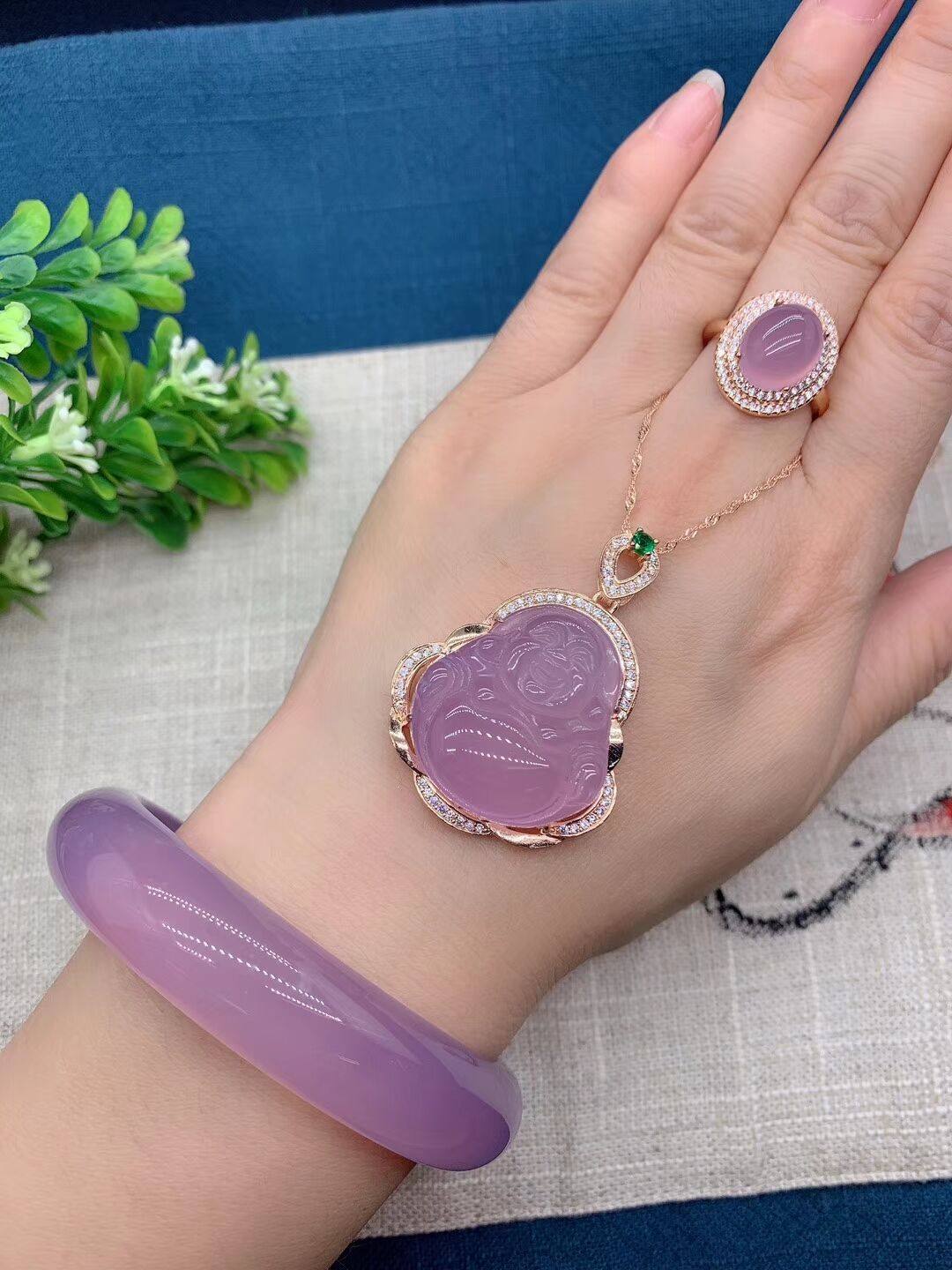 Violet Ice Seed Hibiscus Jade Bracelet Women's Money Natural A Cargo Purple Jade Bracelet Sub Emerald Color Bracelet Accessory License