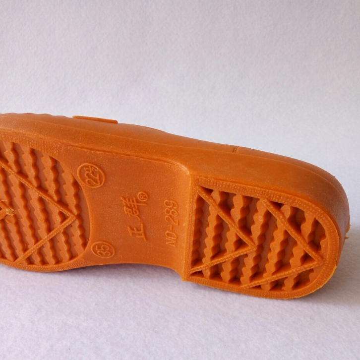 Chaussures en caoutchouc Moyen-âge, 40-60 ans,  - Ref 941119 Image 26