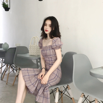 French-style retro little frescoed super-senssen with a knee-length skirt with a very fairy French crowned snow-spinning dress summer