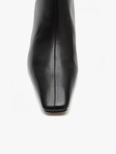 Edition cowhide short boots women's autumn new retro pointed wide tube stiletto leather boots EBD3SHS005