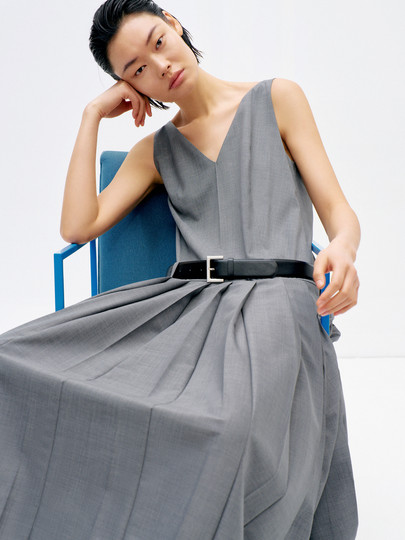 Edition Dress Women's Summer New Style Sleeveless V-Neck Suit Pleated Skirt with Belt Ebd2Drs078