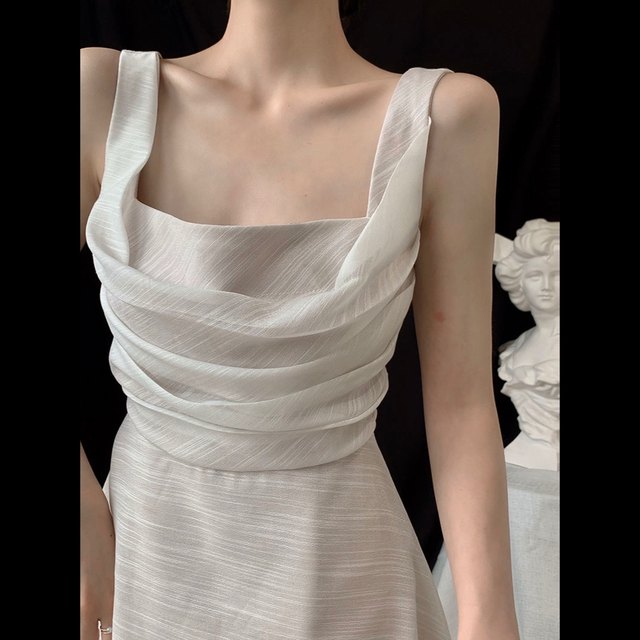 2022 new Vietnamese niche evening dress French retro waist temperament white suspender fairy dress