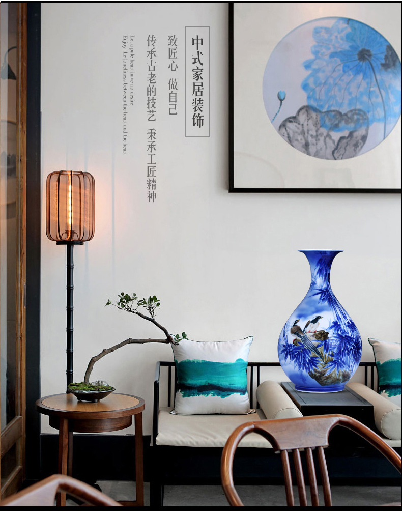 Jingdezhen porcelain ceramic hand - made of blue and white porcelain vase furnishing articles of new Chinese style household flower arrangement sitting room adornment is placed