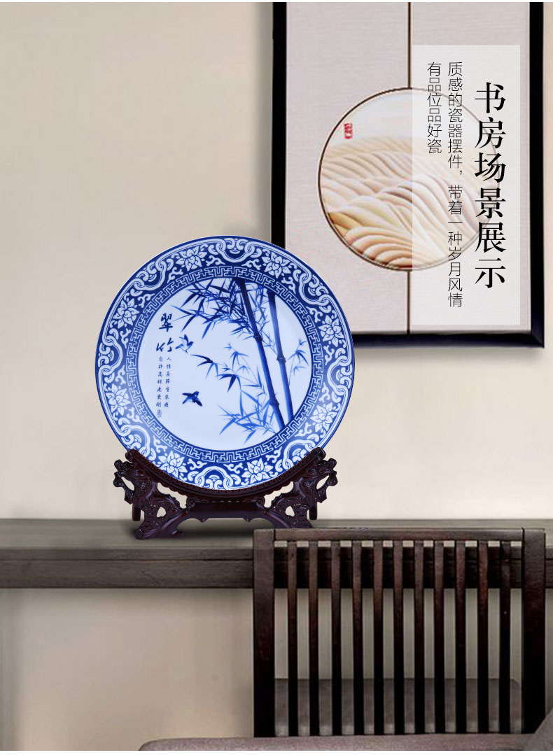 Jingdezhen chinaware plate decoration plate of four gentlemen of blue and white porcelain plate is placed new sitting room of Chinese style household act the role ofing is tasted