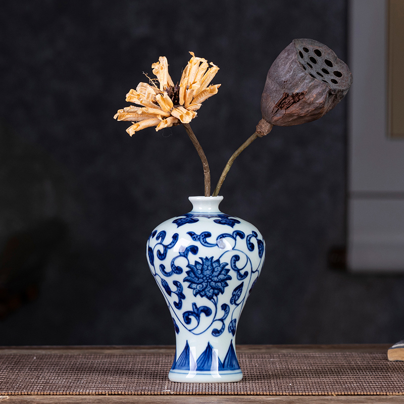 Jingdezhen ceramic mini small blue and white porcelain vase suit water raise flower arranging furnishing articles rich ancient frame tea table decorations