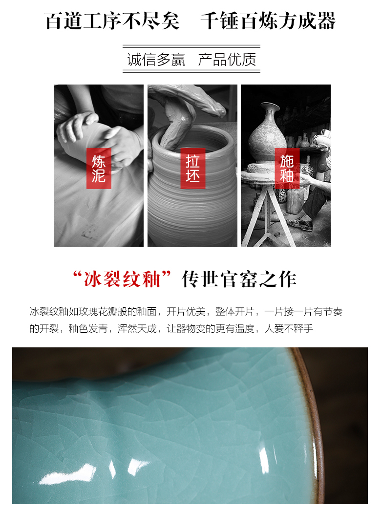 Jingdezhen ceramics celadon vase archaize up with classic Chinese style flower arrangement sitting room adornment is placed TV ark