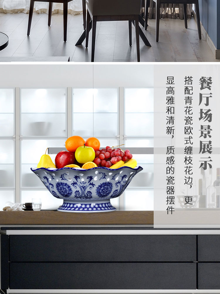 Blue and white porcelain of jingdezhen ceramics hollow - out fruit bowl furnishing articles of the new Chinese style tea table sweets creative home decorations