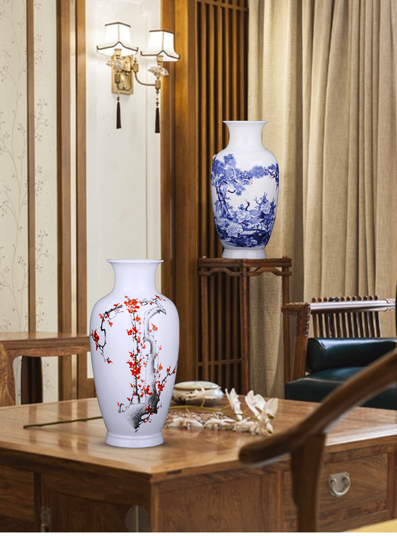 Jingdezhen blue and white ceramics pastel landscape vases, flower arranging rich ancient frame sitting room adornment of Chinese style household furnishing articles