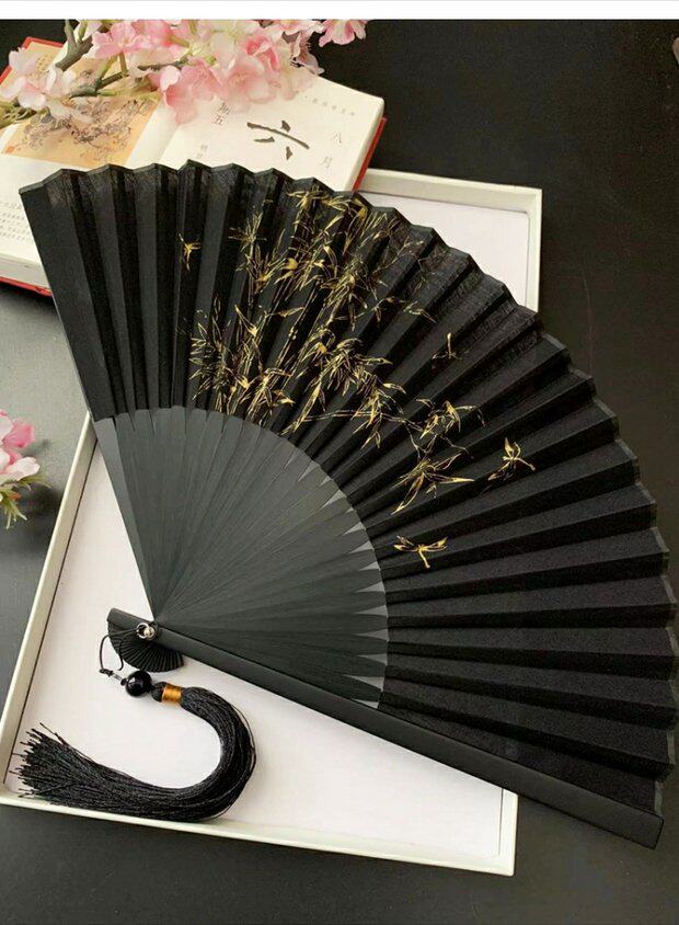 Веер 中国风折扇子男生便携8寸复古风折叠古典古装汉服黑色绿色竹林大