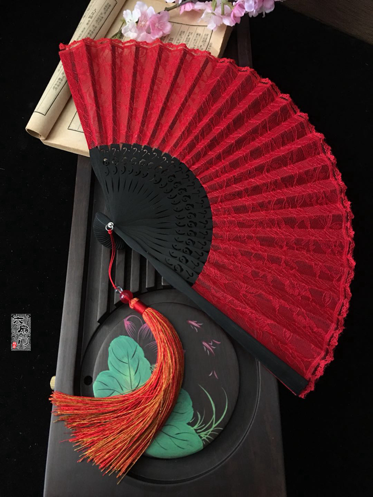 Chinese style COS big red fan lace fan Japanese folding fan lady dance fan classical ancient style Ju Jingyi