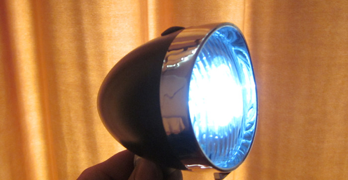 Lumière vélo - phare - Ref 2397828 Image 7