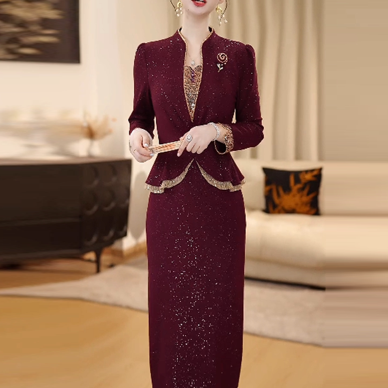 Fashionable and Festive Wedding Banquet Red Dress for Women, New Autumn Style, Elegant and Slimming, High-End Mother-In-Law Formal Dress Fashionable and Festive Wedding Banquet Red Dress for Women, New Autumn Style, Elegant and Slimming, High-End Mother-In-Law Formal Dress