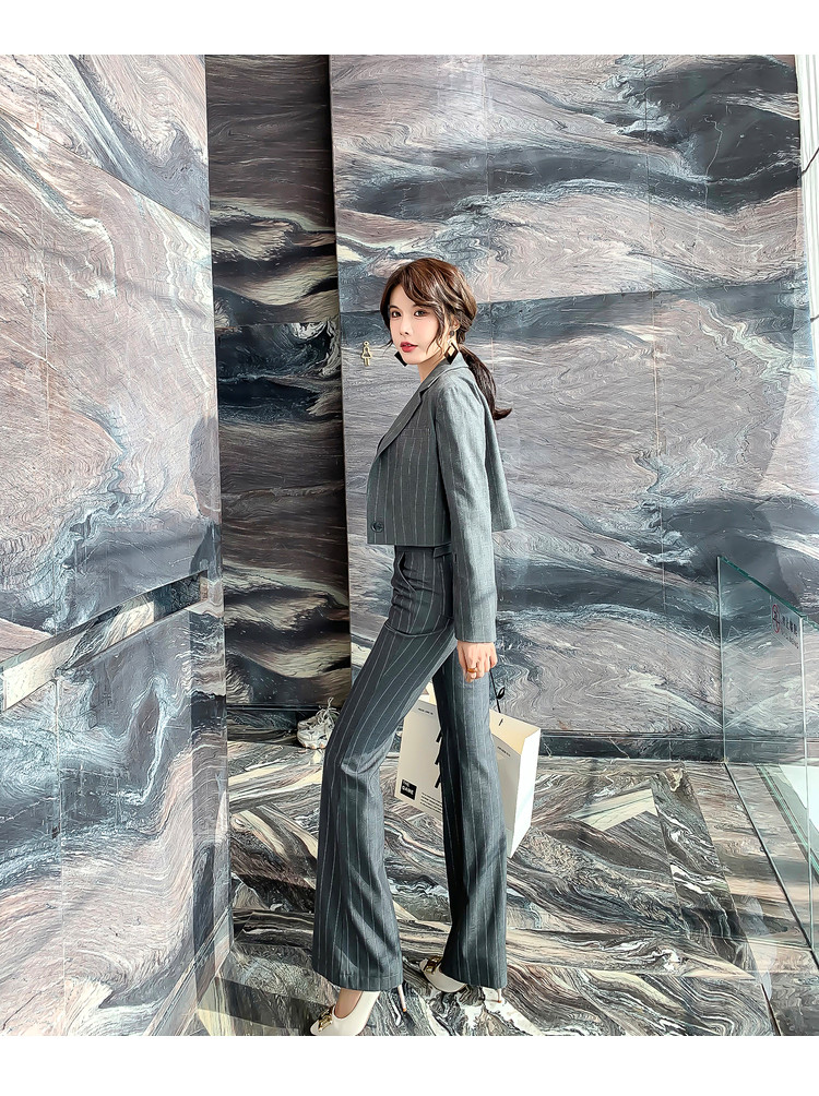 パンツセットアップ 縦縞模様のきちんと見えオフィスパンツセットアップ