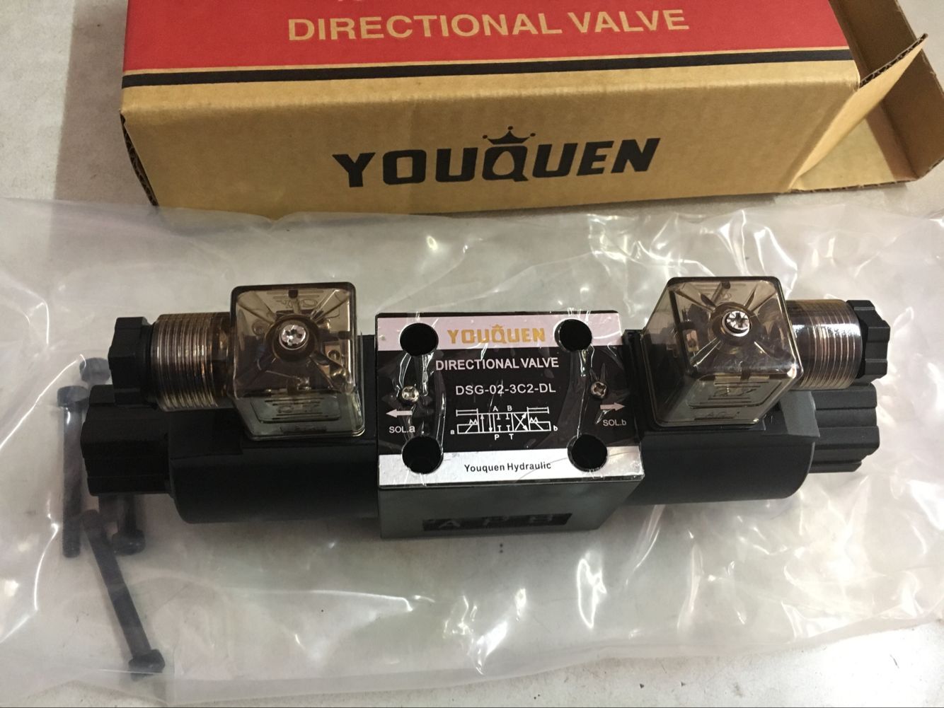 DSG-02-3C2-DL DSG-02-3C2-DL 3C6 3C6 DC24V DC24V AC220V injection moulding machine opening die locking die hydraulic solenoid valve