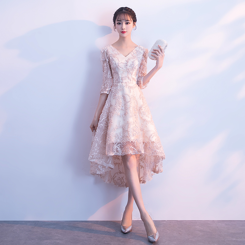 2021 new evening dress femininity banquet dress engagement host champagne color small man can usually wear