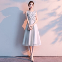 Серебряный серый короткий