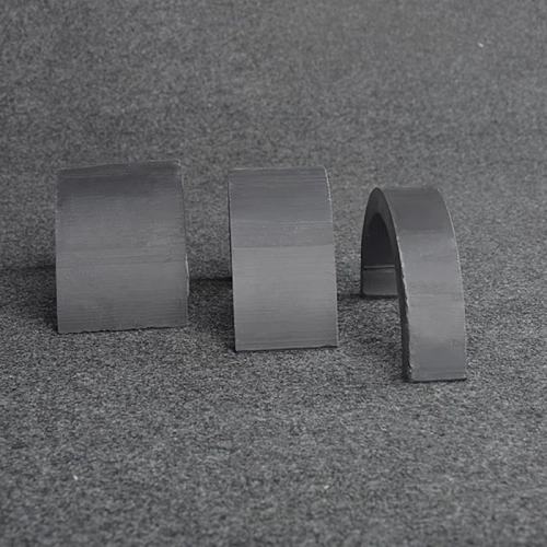 Олень Хуро 兆 沤 沤 沤 沤