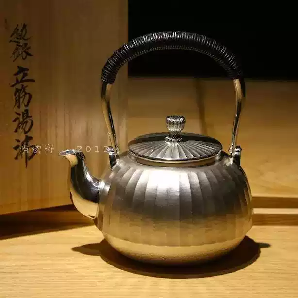 日本手工純銀立筋湯沸石黑光南銀壺5寸東京茶具
